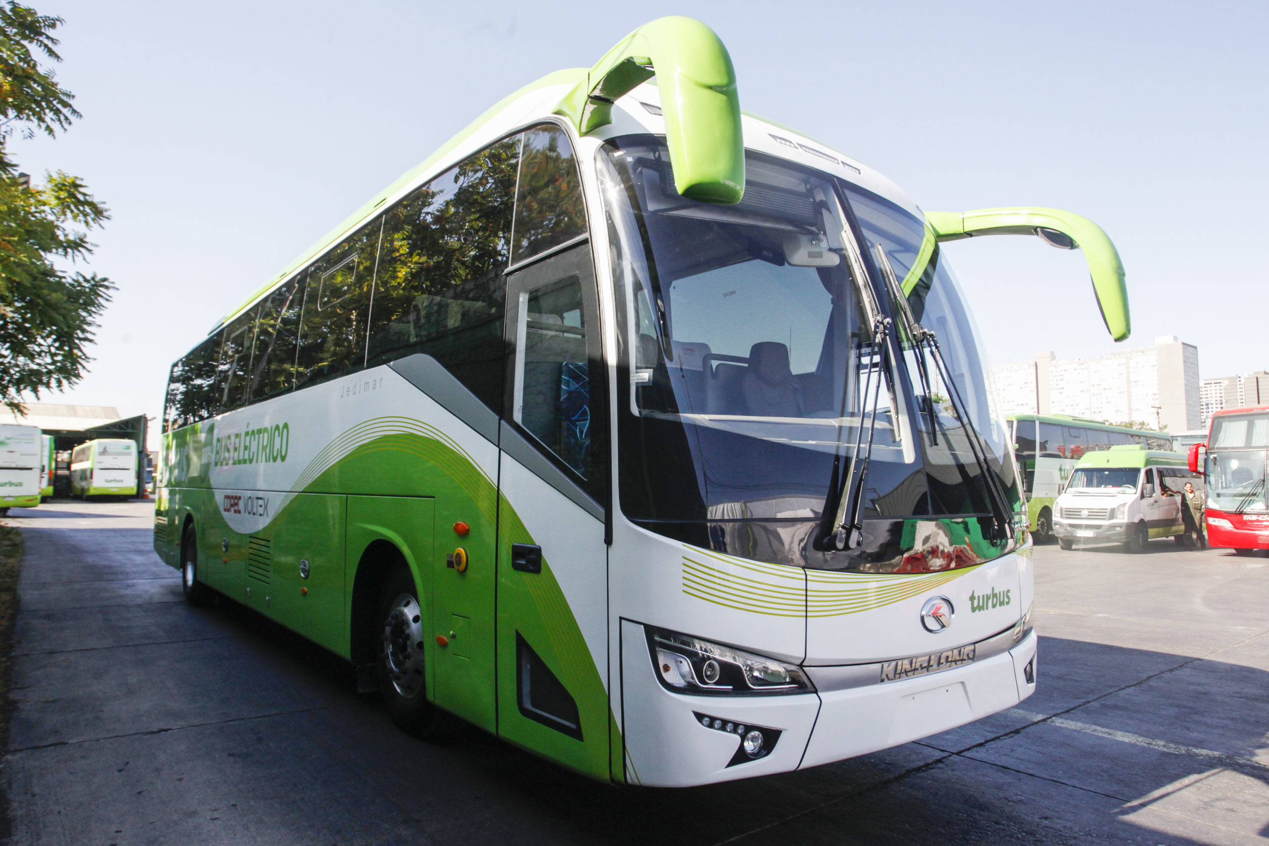 Presentan Primer Bus Eléctrico Interurbano