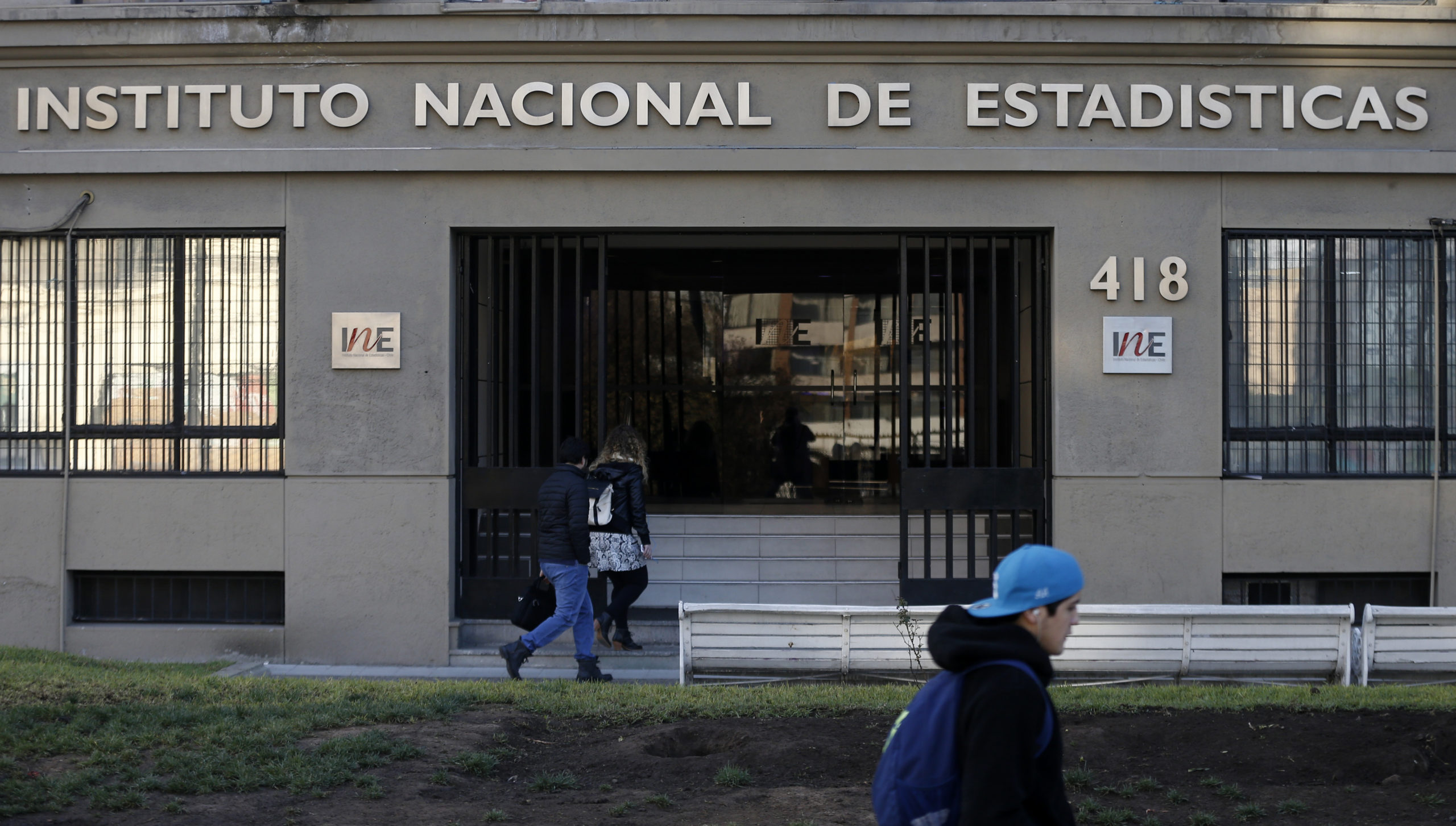 INE: Tasa De Desocupación A Nivel Nacional Bajó A 6,9% En Trimestre ...